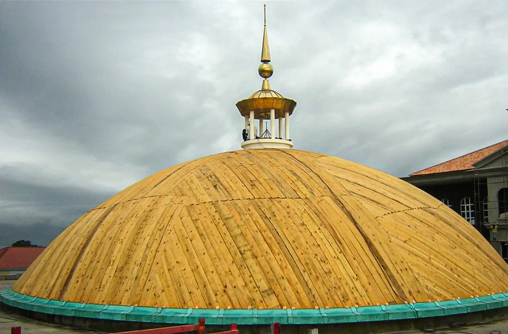 Voligeage d’un dôme du palais présidentiel